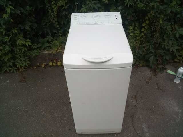 за4000 Стиральная машина  вертиральная Indesit wt100 доставка гарантия