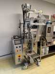 Maquina de embalagem vertical automatica nova - Enchinento e selagem
