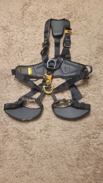Petzl Astro roz.1 przemysłowa uprząż wspinaczkowa alpinistyczna