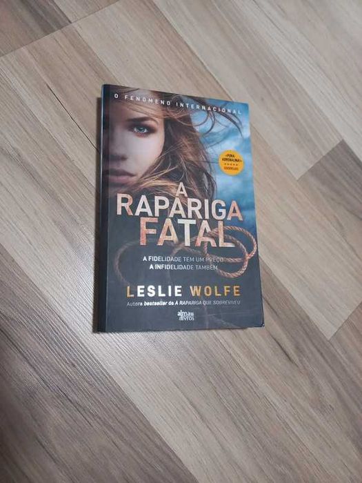 Livro "A rapariga fatal"