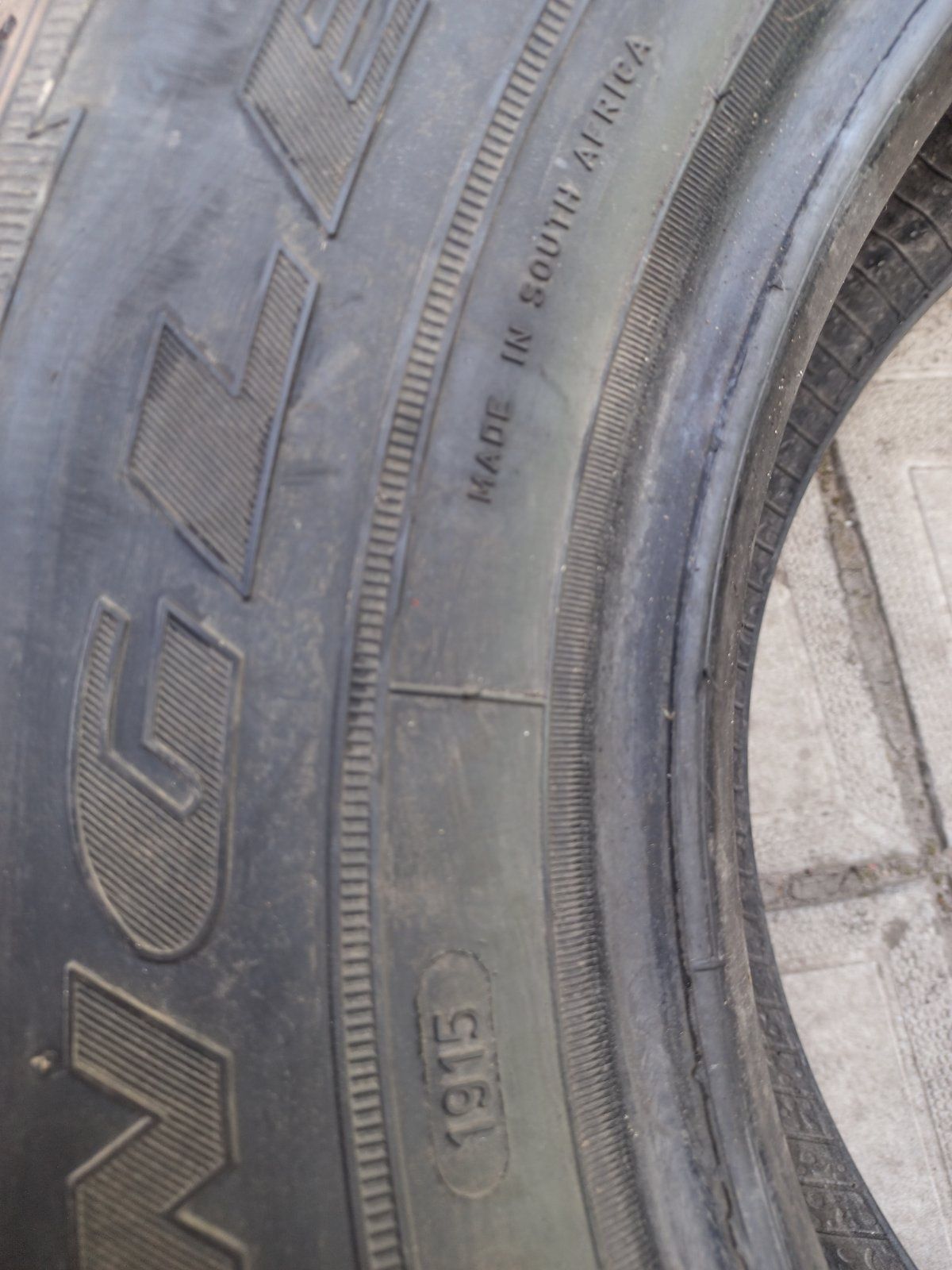 Пара GoodYear 245/70/16C