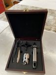 Conjunto de inatrumentos para garrafas