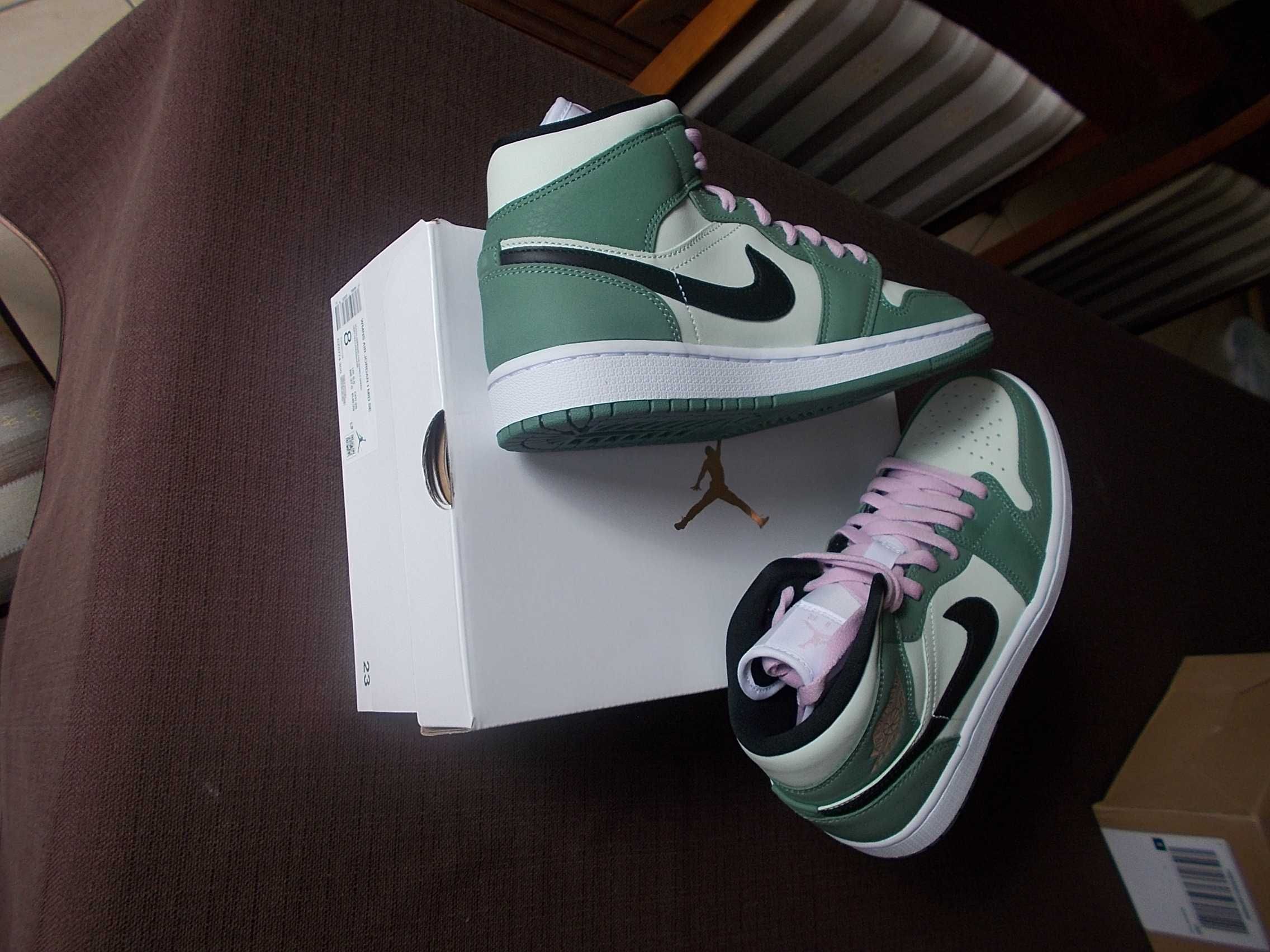 (r. 39 -24,5 cm) Nike Jordan 1 Mid Dutch Green CZ0774,-300