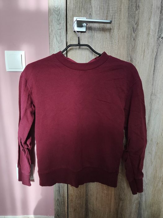 Стильний бордовий светр Primark
