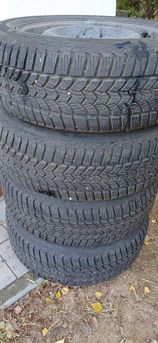 Opony zimowe 205/55r16 z felgami