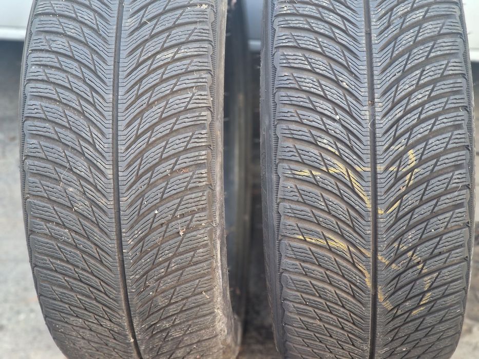 Opony zimowe Micheli Pilot Alpine 5 rozmiar 255 / 40 / R19 stan BDB 6m