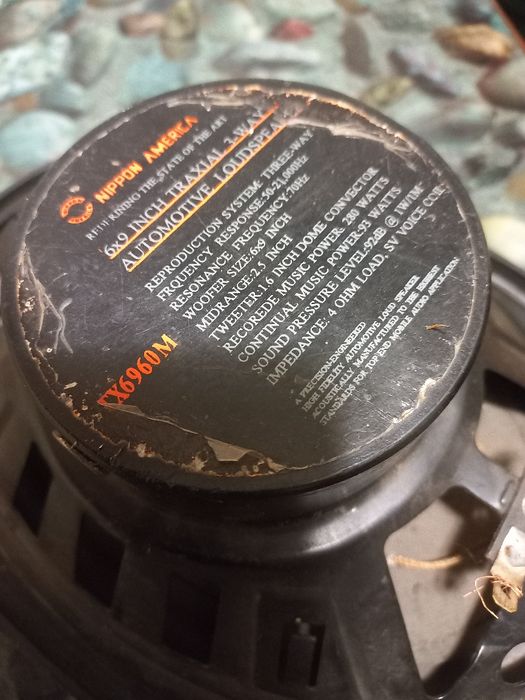 Продам автомобильные динамики.