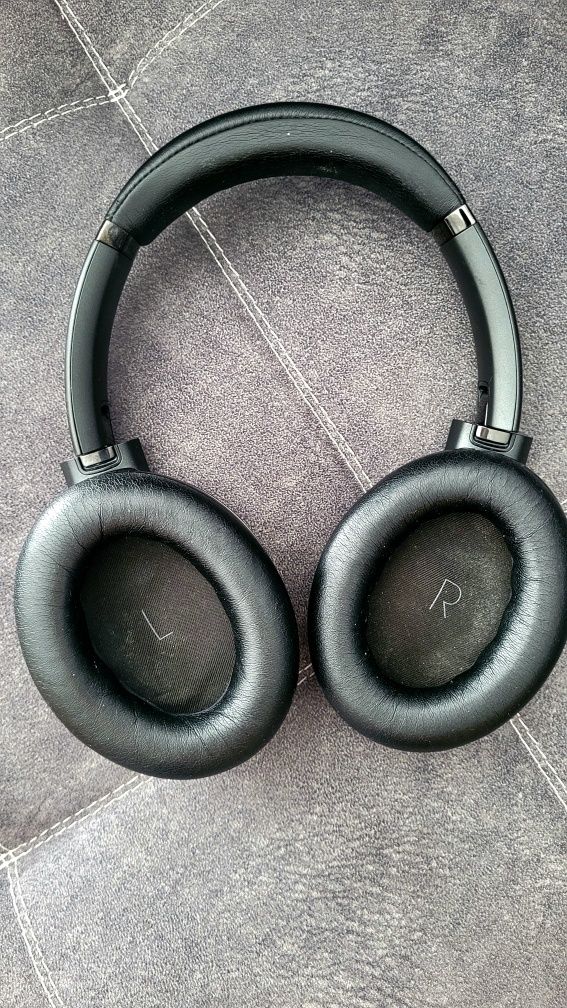 Słuchawki JBL Tour One M2