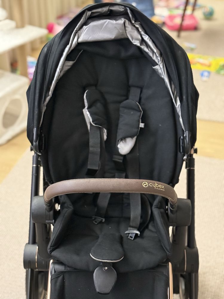 Cybex E-Priam com assento (Ler Descricao)