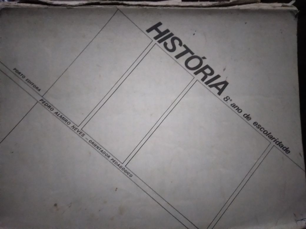 Livros antigos de História de Portugal