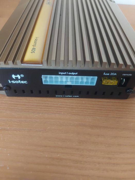 i-sotec i-soamp 4DS 4-kanałowy wzmacniacz do fabrycznej instalacji