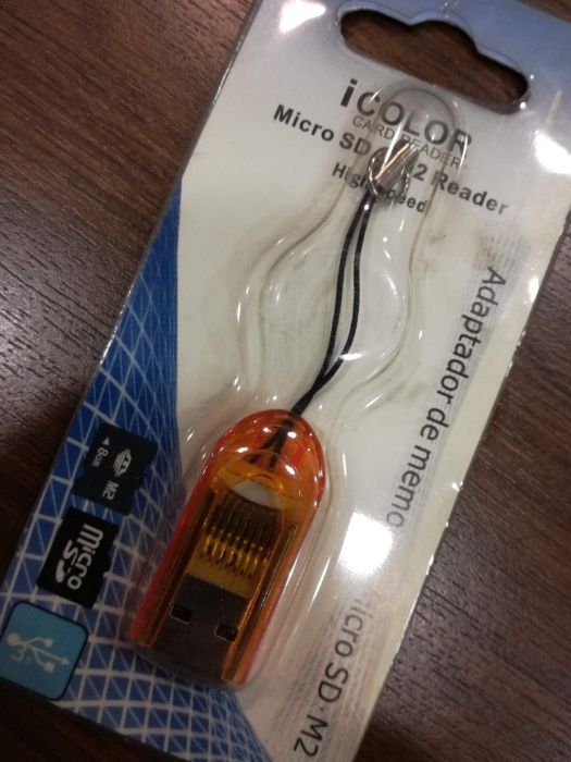 Czytnik kart micro usb - ze złączem USB