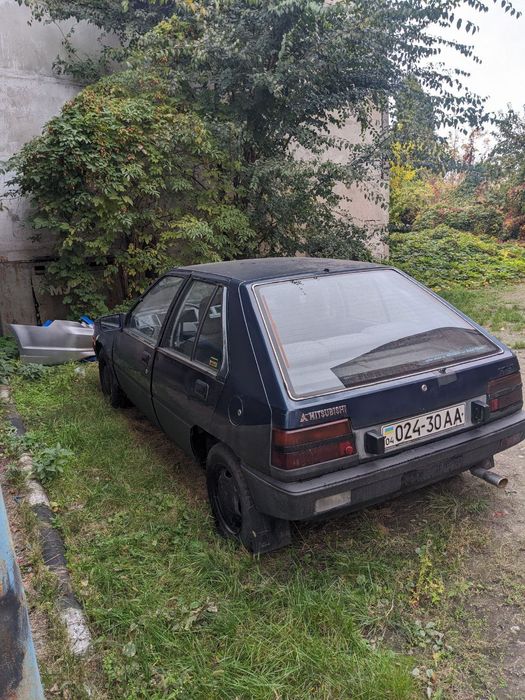 Mitsubishi colt 1986