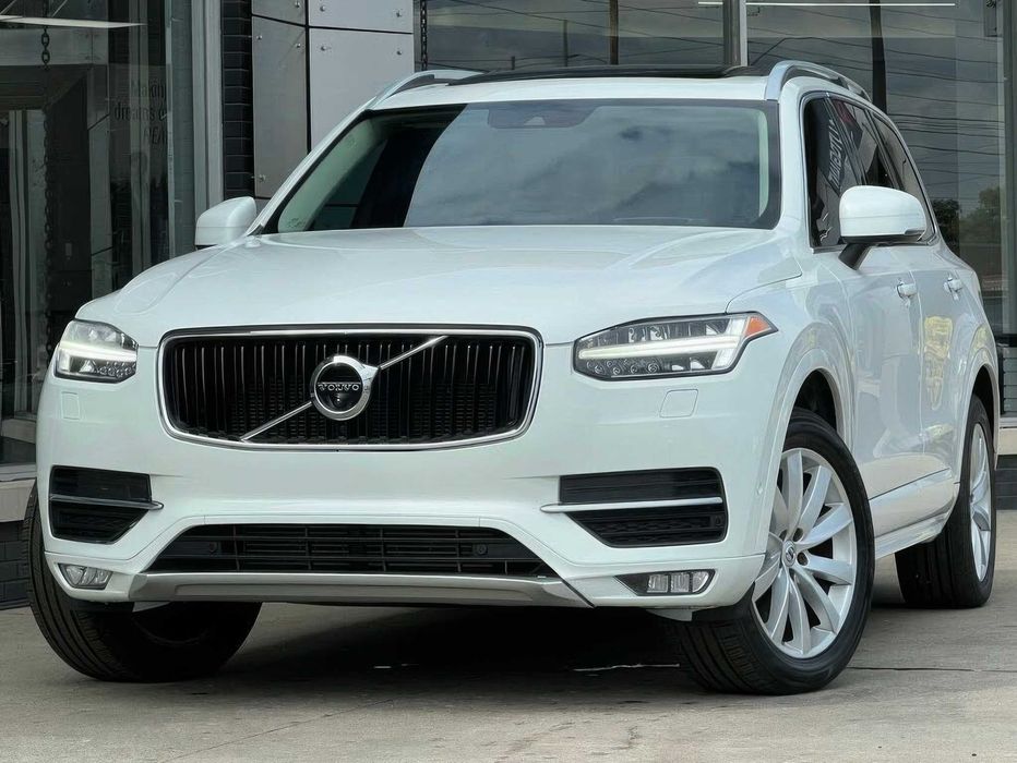 Volvo XC90 T6 Momentum      2019
