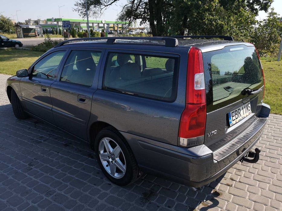 Samochód ma oryginalny lakier, nie wymaga dużych nakładów finansowych