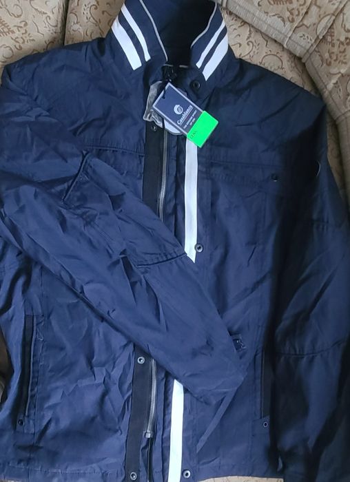 БЕЗКОШТОВНО віддамо чоловічі та жіночі речі поштою НЕ відправляємо