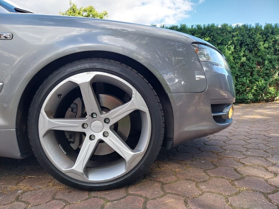 Audi A4 Cabrio 3.0 TDI Quattro/ Czerwony dach Skòry/ 19"/zamiana