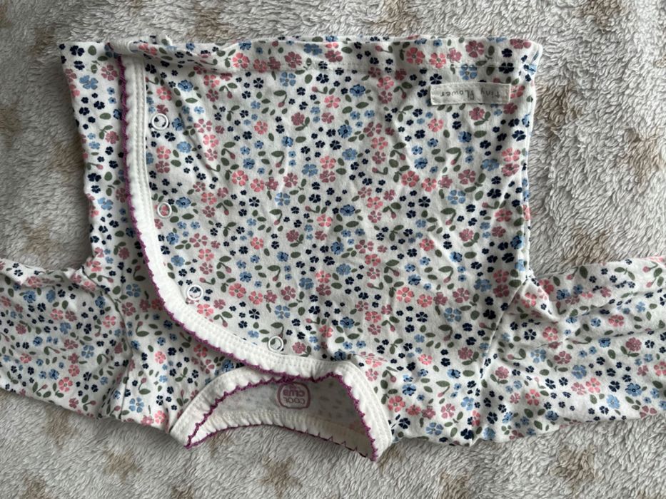 Kaftaniki dziewczęce 56 i 62