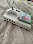 XBOX ONE S 1 T Muito Bom Estado