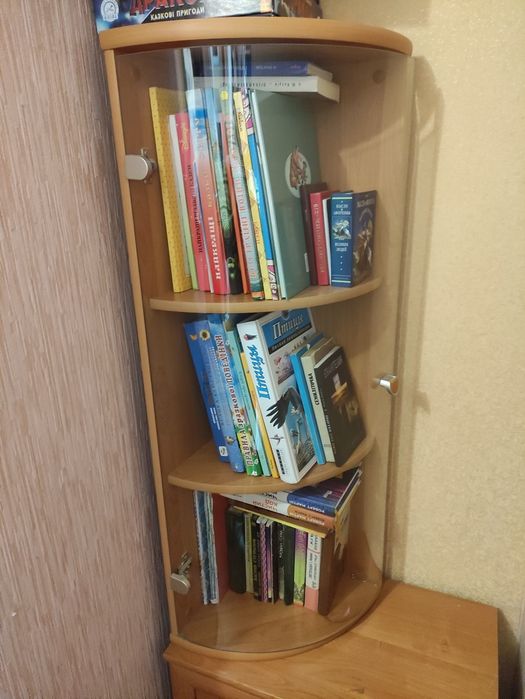 Полка кутова, скляна вітрина ,стелаж на книжки, посуд