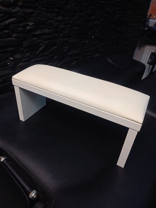 Podłokietnik podstawka pod dłonie do robienia paznokci manicure żel