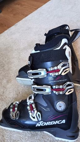 Buty narciarskie damskie młodzieżowe