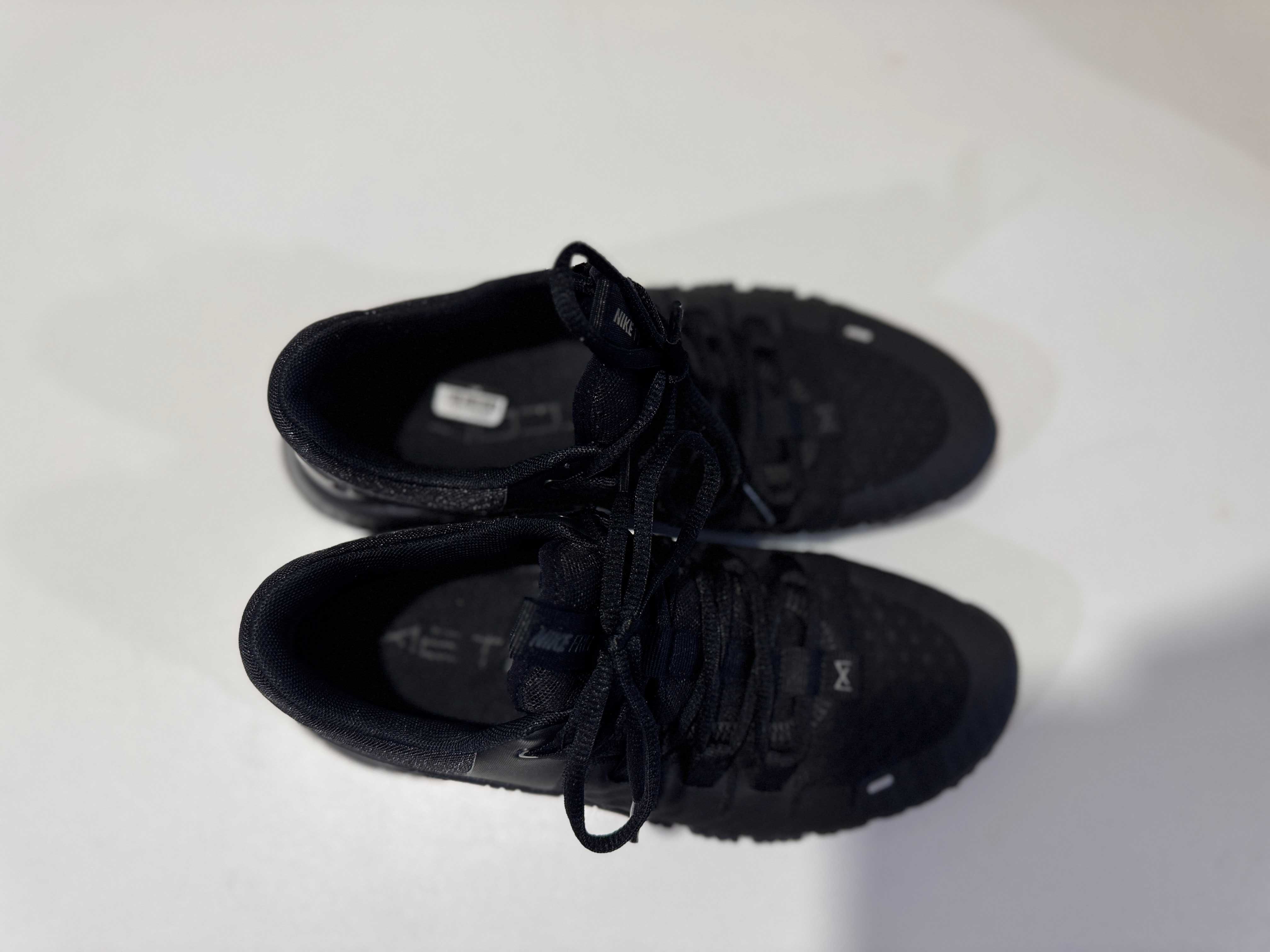 Кросівки тренувальні Nike FREE METCON 5 DV3950-004, 38.5р