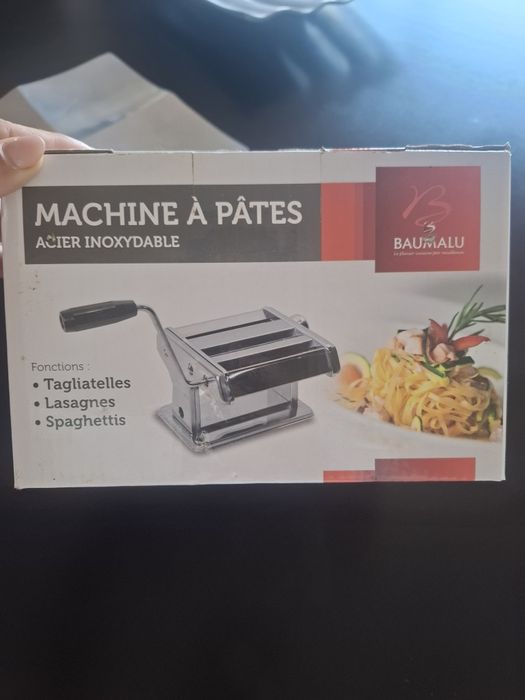 Máquina para fazer massas frescas