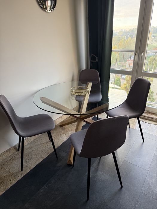 Stolik szklany i krzesła!