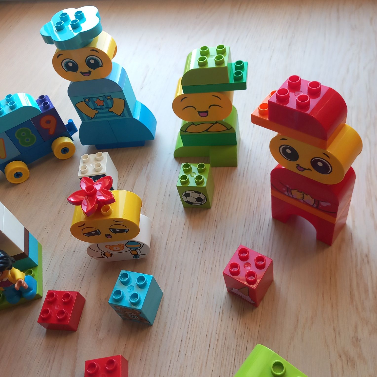 4 zestawy Oryginlane Lego DUPLO 104 elementy, dla 1,5-5 latka