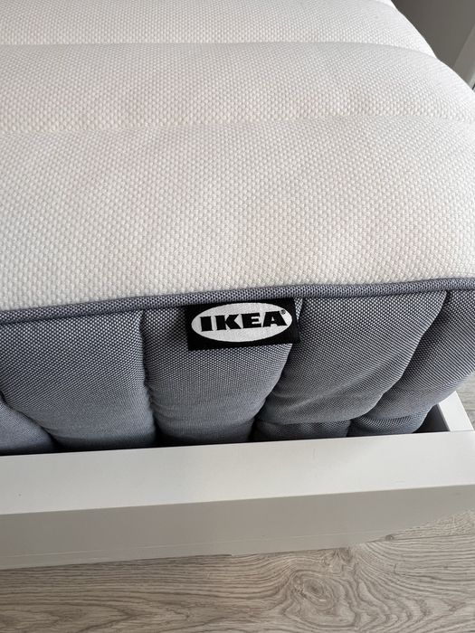 Cama + Estrado + Colchão IKEA