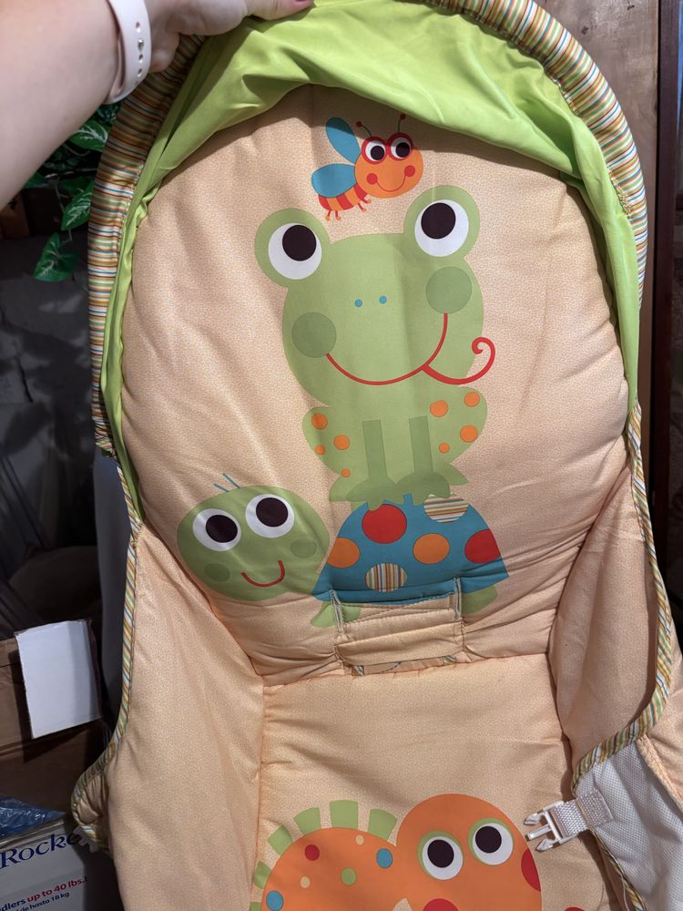 Leżaczek Fisher Price