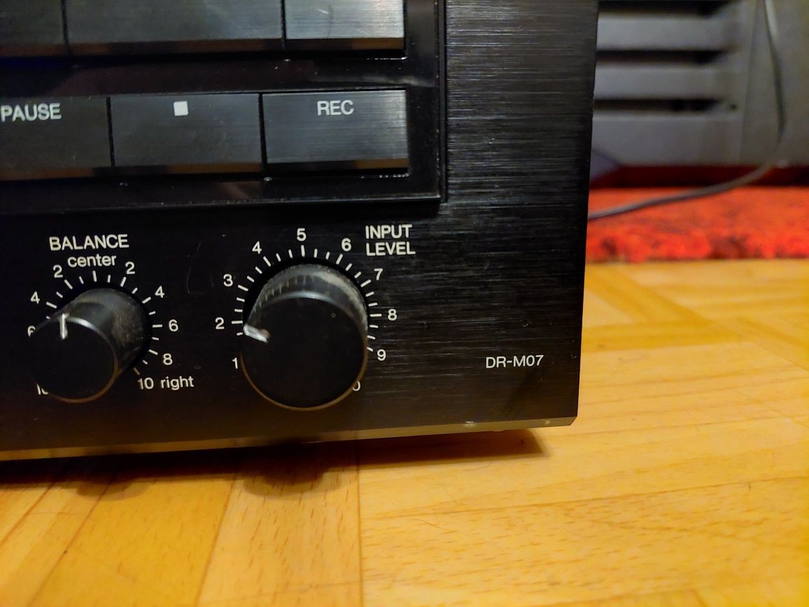 DENON DR-M07 magnetofon tape deck