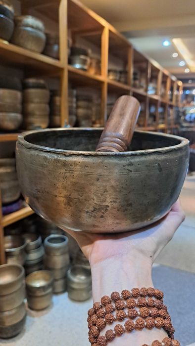 Чаши поющие. Співаюча чаша.