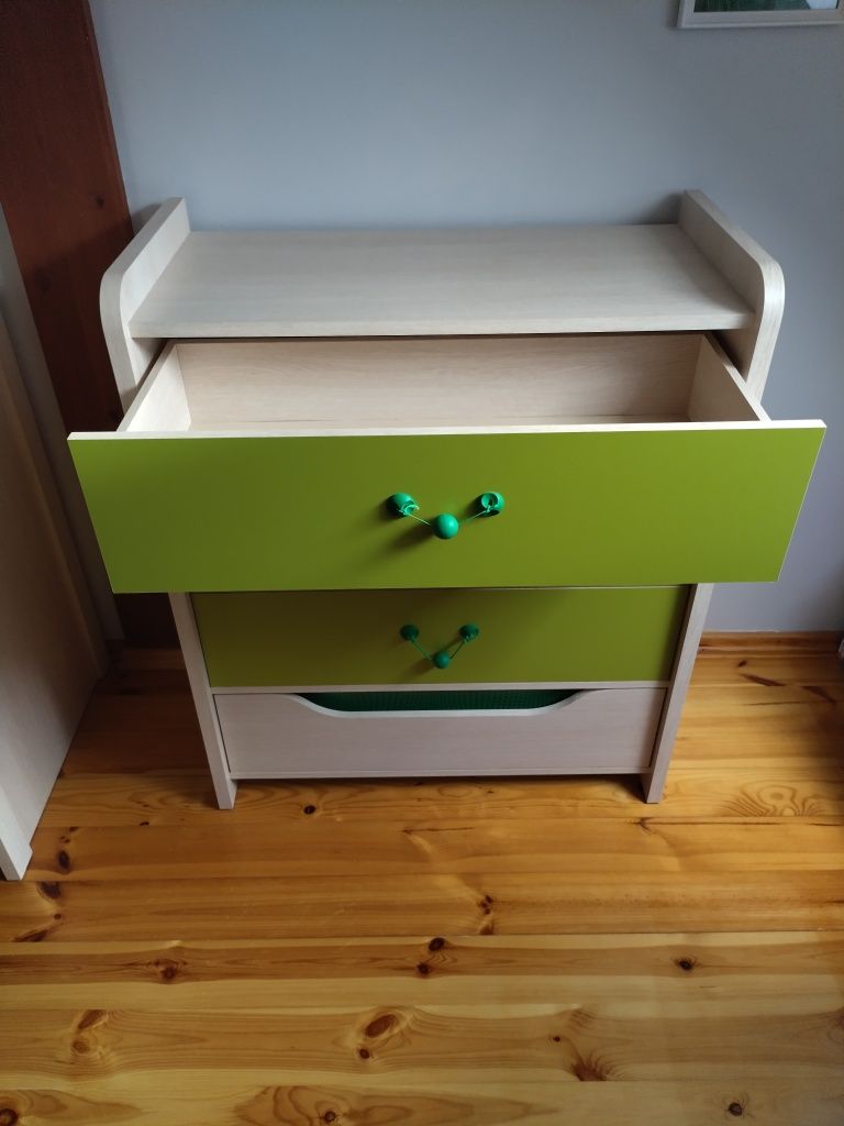 Komplet mebli młodzieżowych