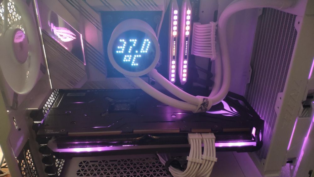 продам/обміняю топову RX 7800 XT 16GB Red Devil