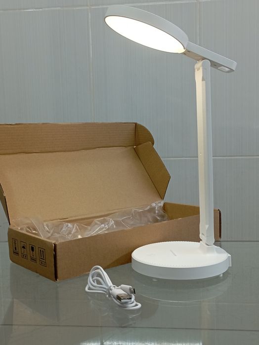 Настольная сенсорная Ied лампа с аккумулятором