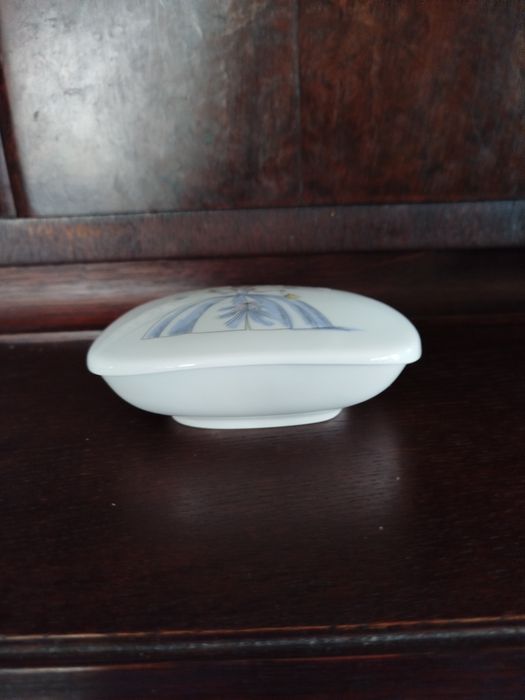 Rosenthal - porcelana  projektu R. Peyneta