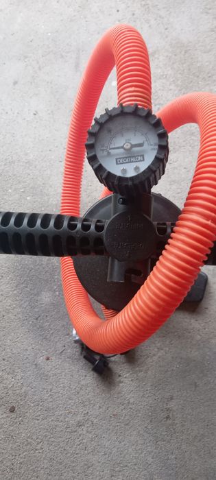 Bomba insuflavel Decathlon