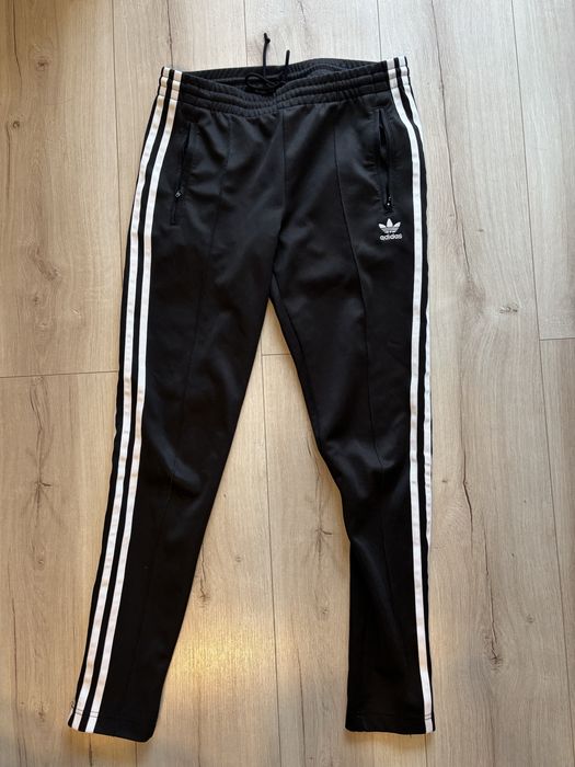 Spodnie adidas dresy uszkodzone
