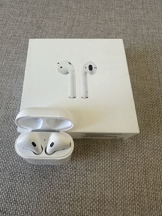 Apple AirPods 2 - oryginalne słuchawki bezprzewodowe