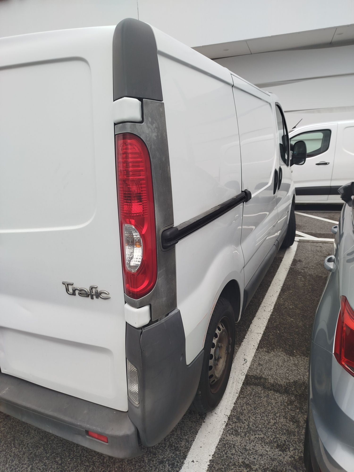 Renault trafic ano 2009 €6400