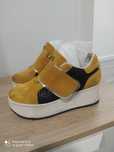 Sapatos not yet mostarda