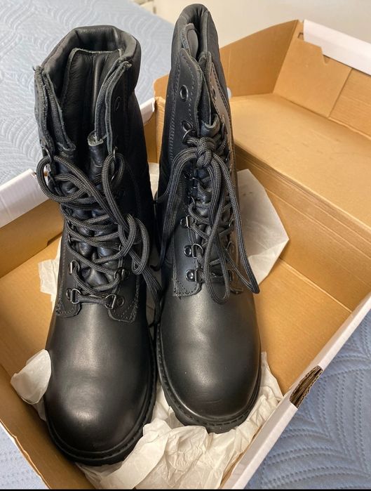 Botas militares meio cano gnr