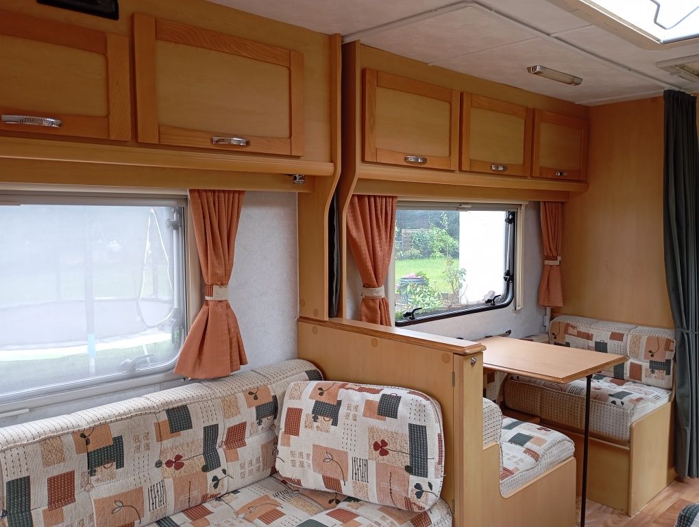 Przyczepa kempingowa 4 osobowa Elddis Xscape