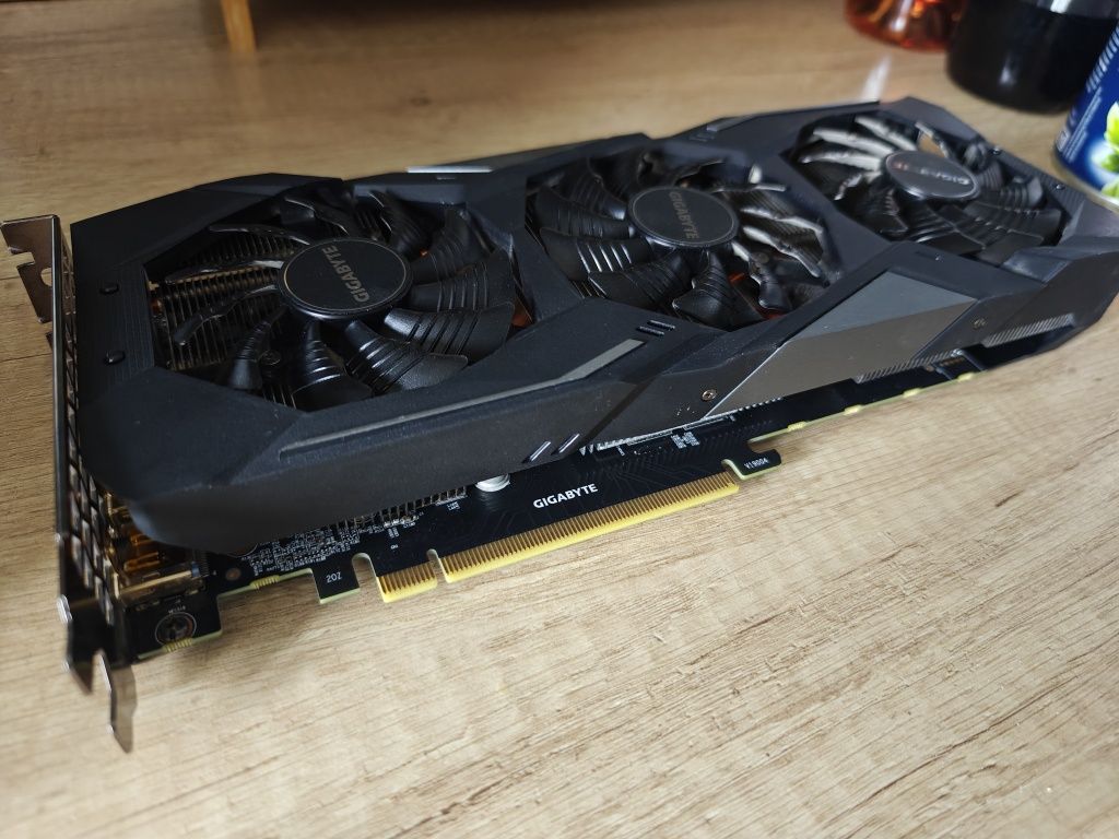 Karta graficzna GeForce GTX 1660 gaming OC 6G