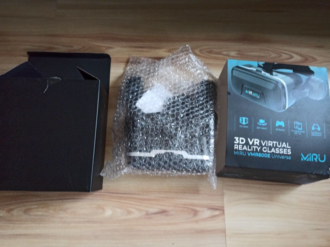 Wirtualne okulary MIRU VMR600E