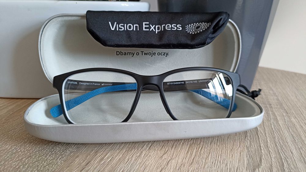 Nowe okulary +2,5 Vision Express