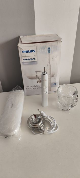 Szczoteczka soniczna PHILIPS Sonicare DiamondClean 9000 HX9911/W