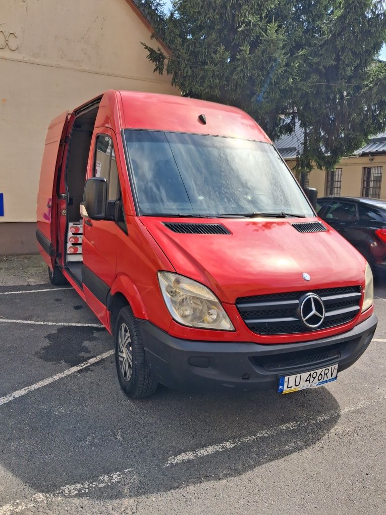 Samochód dostawczy  mercedes sprinter 2009r